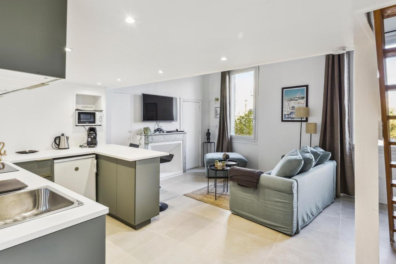 Charmant Logement Au Coeur Du Cours Julien Marsella Exterior foto